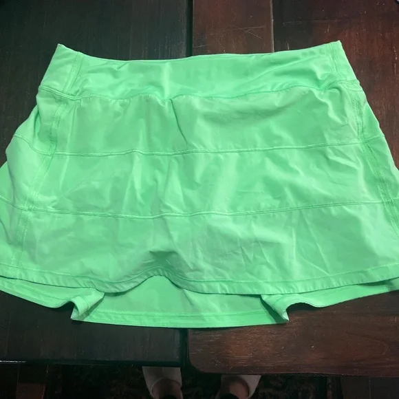 3 LuluLemon Tennis Skirts size 10 - Picture 5 of 7